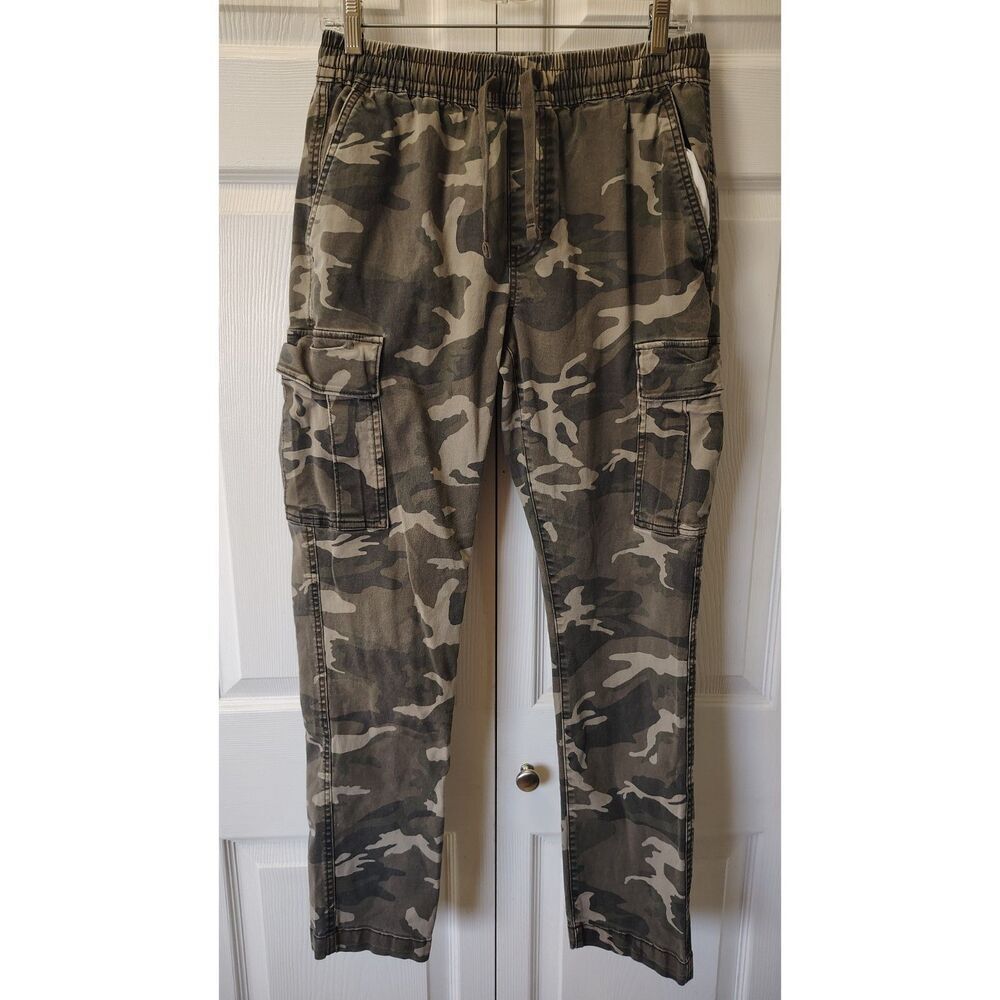 Old Navy Men’s Relaxed Slim Built-In Flex Camo Cargo Pull-On Pants Small